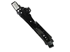 toyota-corolla-auris-wzmocnienie-wspornik-pasa-pionu-53203-02150-oe