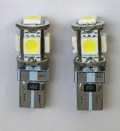 zarowka-white-canbus-w5w-5x-smd5050
