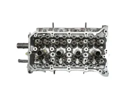 toyota-corolla-rav4-auris-glowica-silnika-11101-39686-oe