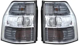 mitsubishi-pajero-2007-lampy-tylne-lewa-prawa-komplet-8330a662-8330a661