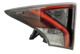 toyota-prius-16-19-lampa-tylna-lewa-led-tyc