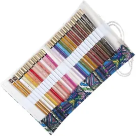 kredki-mondeluz-24-kol-w-kolorowym-etui-portret-z