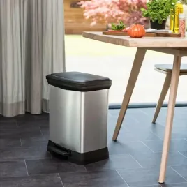 kosz-na-smieci-curver-deco-bin-z-pedalem-30l-srebrny-metalizowany-02164-582