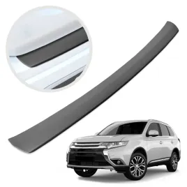 nakladka-listwa-ochronna-na-tylny-zderzak-do-mitsubishi-outlander-2015-2022