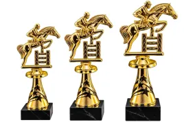 puchary-jezdzieckie-konie-skoki-przez-przeszkody-zestaw-3-szt-23-20cm-opis