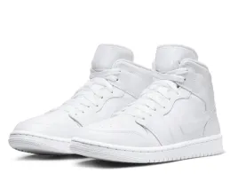 buty-sportowe-nike-air-jordan-1-mid-554724-136-r-455
