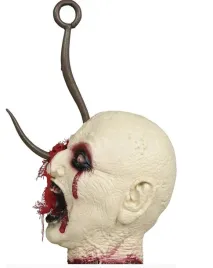 glowa-z-wyplynietym-okiem-wiszaca-38cm