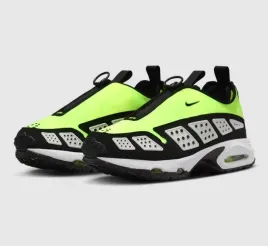 buty-sportowe-w-nike-air-max-sndr-fz2068-700-r-44