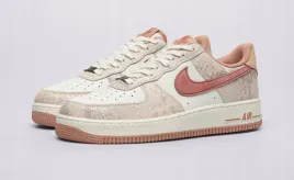 buty-sportowe-nike-air-force-1-07-lv8-hf2898-100-r-41