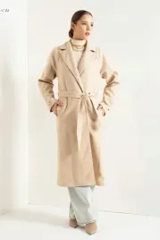 dlugi-plaszcz-bezowy-z-paskiem-elegancki-klasyczny-42-5ia