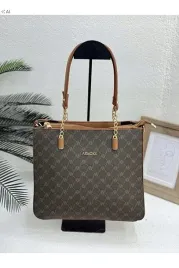 elegancka-listonoszka-brazowa-z-lancuszkowymi-dodatkami-5ia