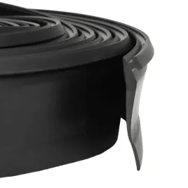 uszczelka-drzwi-garazowych-czarny-52-x-2-mm-55-m-pvc