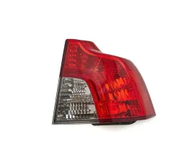 lampa-tyl-do-volvo-s40-v50-2007-2012-30763496-prawa-magneti-marelli