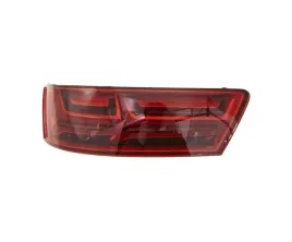 lampa-tyl-do-audi-q7-4m-2015-2019-4m0945093c-lewa-magneti-marelli