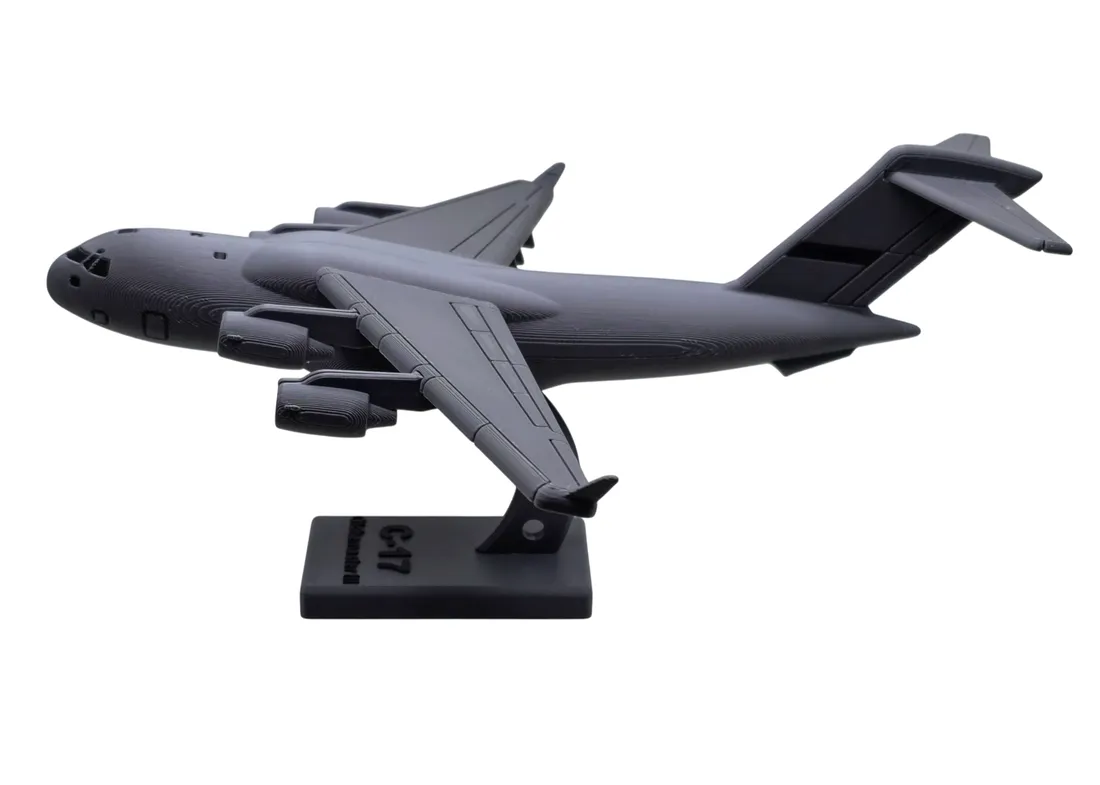 model-samolotu-c-17-globemaster-iii-kit-card-stan-nowy