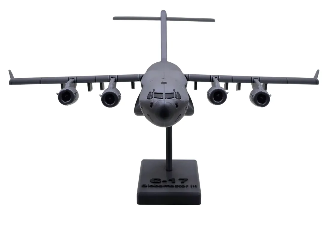 model-samolotu-c-17-globemaster-iii-kit-card-stan-nowy