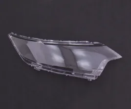 klosz-reflektorow-przednich-do-mitsubishi-outlander-2015-2018-prawa