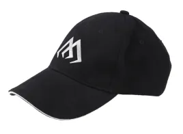 czapka-z-daszkiem-mikado-logo-czarna