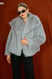 miekka-szara-futrzana-kurtka-damska-z-eleganckim-kolnierzem-m-5ia