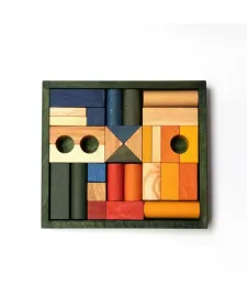 wooden-story-drewniane-klocki-w-zielonej-skrzynce-kolorowe-30-elementow