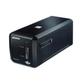plustek-opticfilm-8200i-ai-skaner-profesjonalny-silverfast-ai