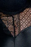 zahara-body-black-model-zahara