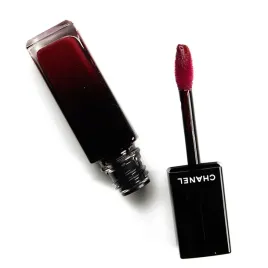 chanel-rouge-allure-laque-pomadka3-80-timeless