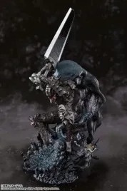 berserk-guts-berserker-figurka-figuartszero-touche-metallique-35-cm