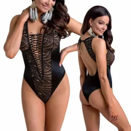 lara-body-black