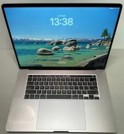 apple-macbook-pro-16-a2141-i7-16-gb-512-gb-5300m-4-gb-or-klasa-b-outlet