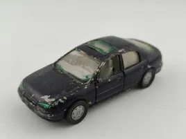siku-ford-mondeo-ghia