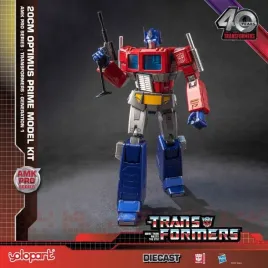 model-zestaw-plastyczny-optimus-prime-20-cm-transformers-generation-one