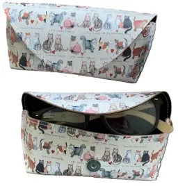 etui-na-okulary-gl07-koty-skora-ekologiczna-mikrofibra-alex-clark