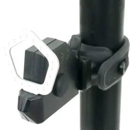 lampa-rowerowa-tylna-na-tyl-led-20-cob-led-baterie