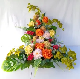 oryginalny-komplet-kompozycji-nagrobnych-elegancja-i-trwalosc