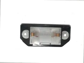 lampka-podswietlenia-oswietlenie-tablicy-rejestracyjnej-vw-passat-b5-96-00