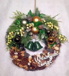 recznie-wykonany-wianek-swiateczny-idealny-na-boze-narodzenie