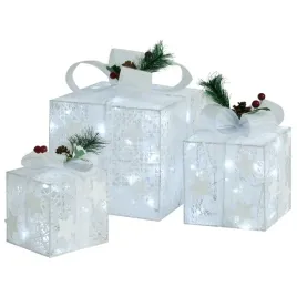 dekoracja-swiateczna-3-biale-prezenty-wewnet