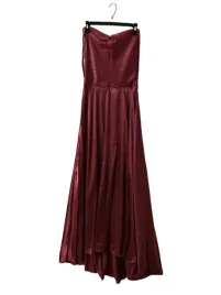 sukienka-dla-druhny-elegancka-z-rozporkiem-burgundowa-rozmiar-m