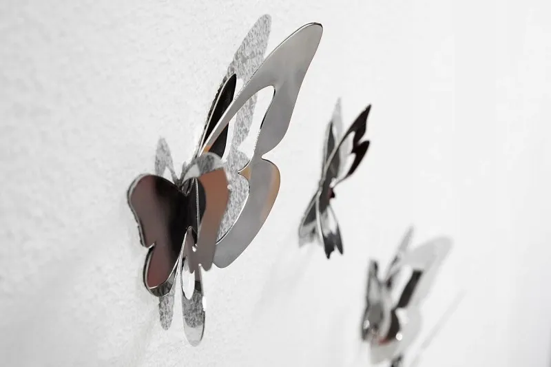 zegar-butterflies-stan-nowy
