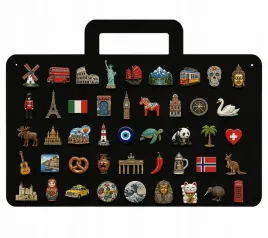 tablica-na-magnesy-pamiatki-z-podrozy-metalowa-walizka-magnetyczna-54x80