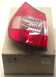 oryginal-oe-lampa-wklad-tylna-tyl-renault-scenic-ii-p21-5w-p21w-py21w