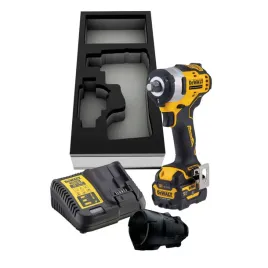 dewalt-klucz-udarowy-1-2-12v-1x50ah-oslona-gumowa-dcf901p1g-qw