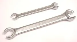 jonnesway-klucz-oczkowy-otwarty-30-x32mm-jw243032