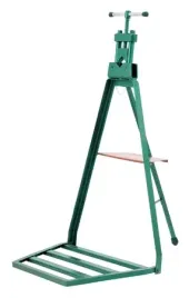kuznia-imadlo-hydrauliczne-do-rur-ze-stojakiem-ku1-746-00-000