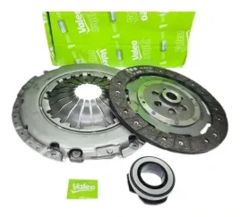 valeo-826712-zestaw-sprzegla-do-audi-a3-seat-altea-skoda-octavia-ii