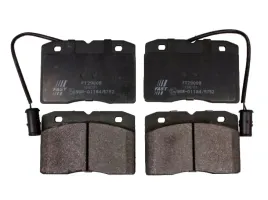 klocki-ham-iveco-daily-90-przod-2-czujniki-30-40-86-5-96-brembo-ft29009