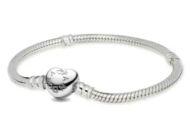 bransoletka-pandora-moments-z-zapieciem-w-ksztalcie-serca-590719-20-cm