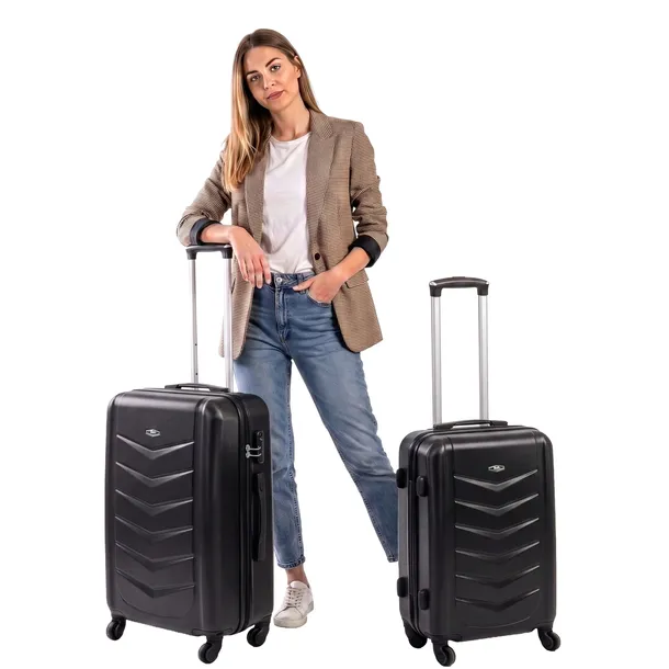 Mała walizka kabinowa L bagaż podręczny 4 kólka 55x40x20 Wizzair Ryanair