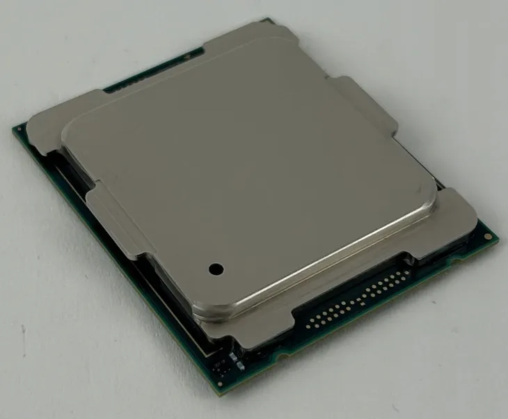 procesor-intel-core-i9-10920x-oem-socket-2066-producent-intel